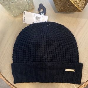 NWT Michael Kors winter cap. Black knit